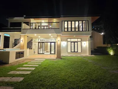 3-Bedroom Modern House with Private Pool for Rent in Wichit