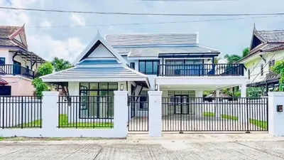 RENOVATED HOUSE FOR SALE CHALONG