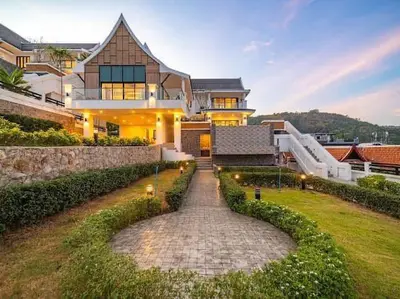 4-Bedroom Pool Villa with Mountain Views in Rawai