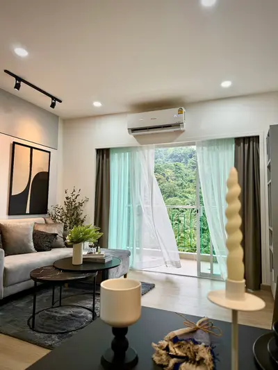 1-Bedroom Furnished Condo with Pool in Wichit