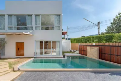 3-Bedroom Pool Villa for Rent in Choeng Thale